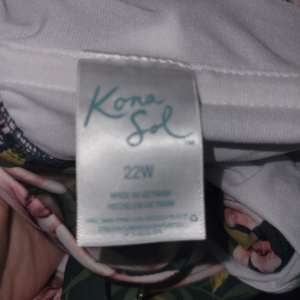 Kona Sol Olive Green And Pink Floral One Piece Swimsuit Size 22 W - Picture 7 of 7